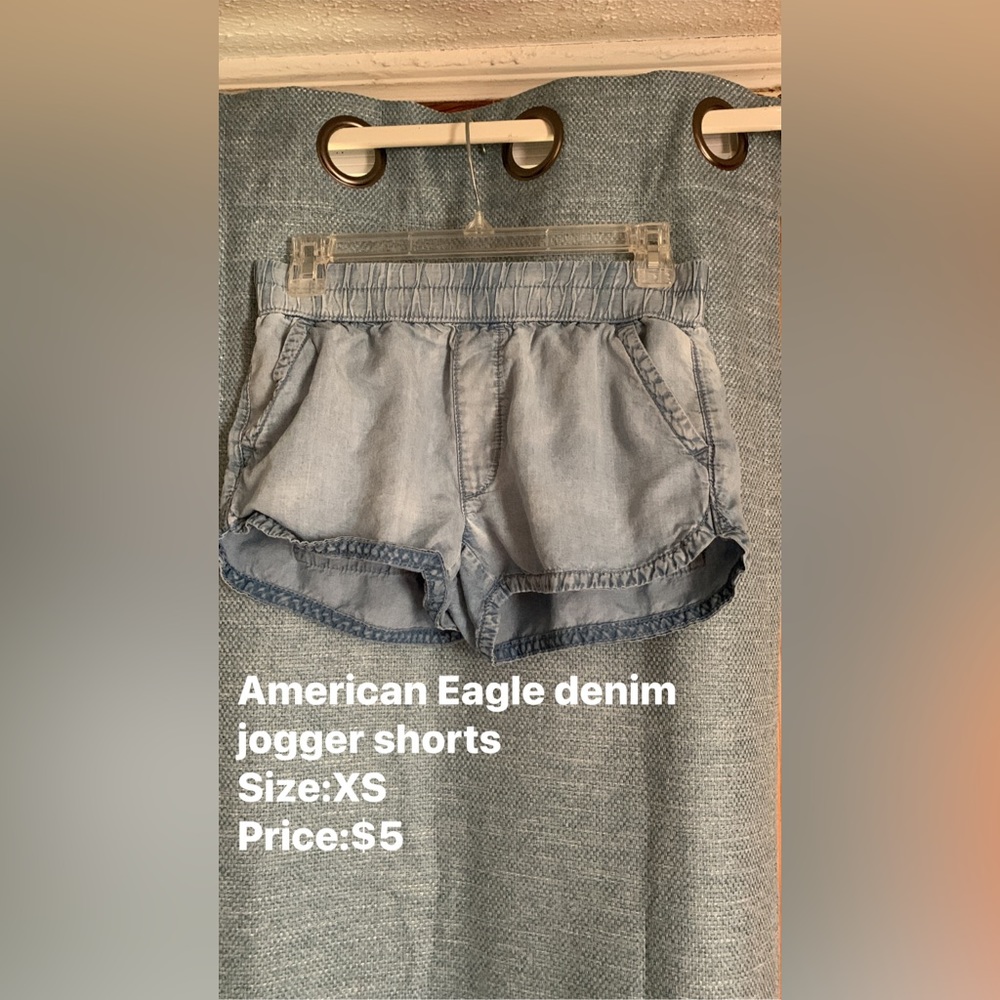 American Eagle jogger shorts
